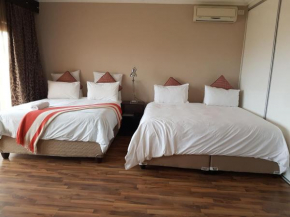 Fairview Bed And Breakfast - Family Room 2